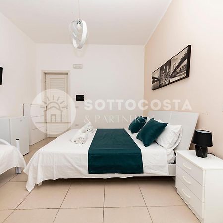 B&B La Torre Торре-Лапилло Экстерьер фото